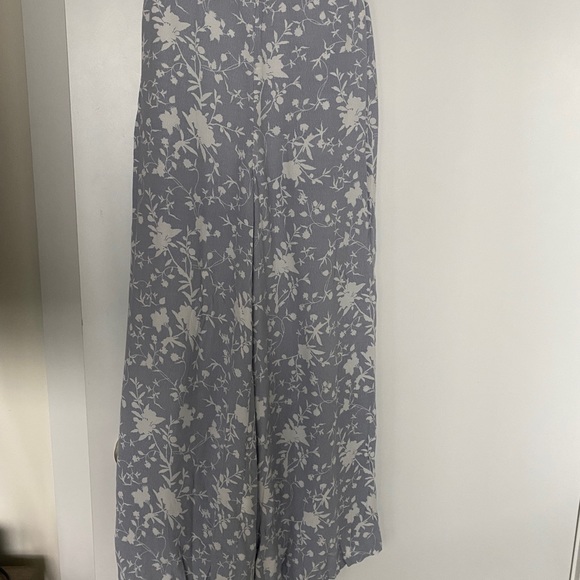 Wilfred Ecoulement V Jumpsuit in Pearl Grey / White - Picture 10 of 11